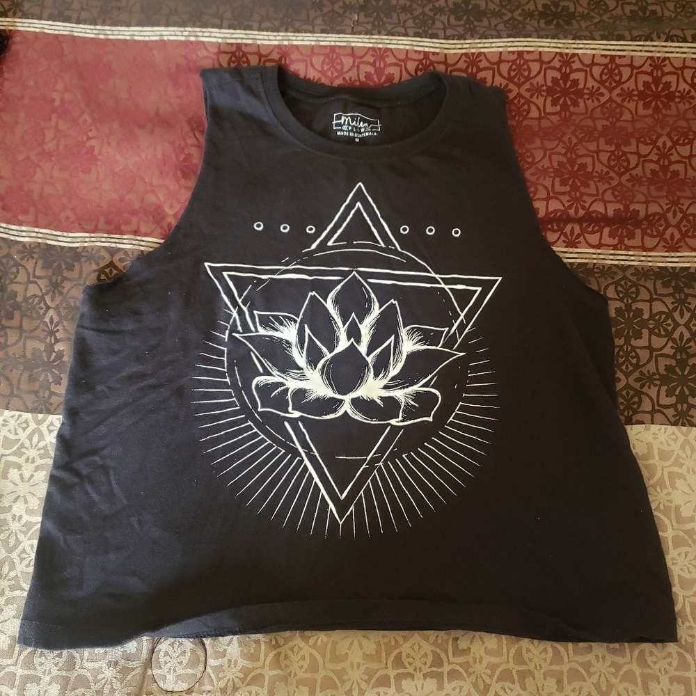 Miken yoga crop top
